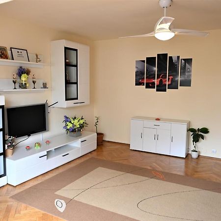 בראשוב Marin Hotel Apartment מראה חיצוני תמונה
