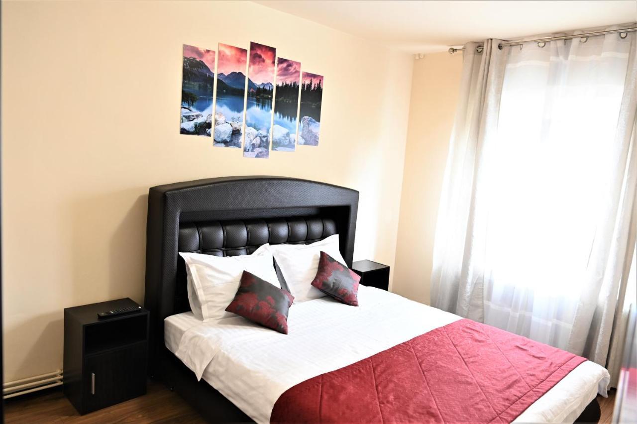 בראשוב Marin Hotel Apartment מראה חיצוני תמונה
