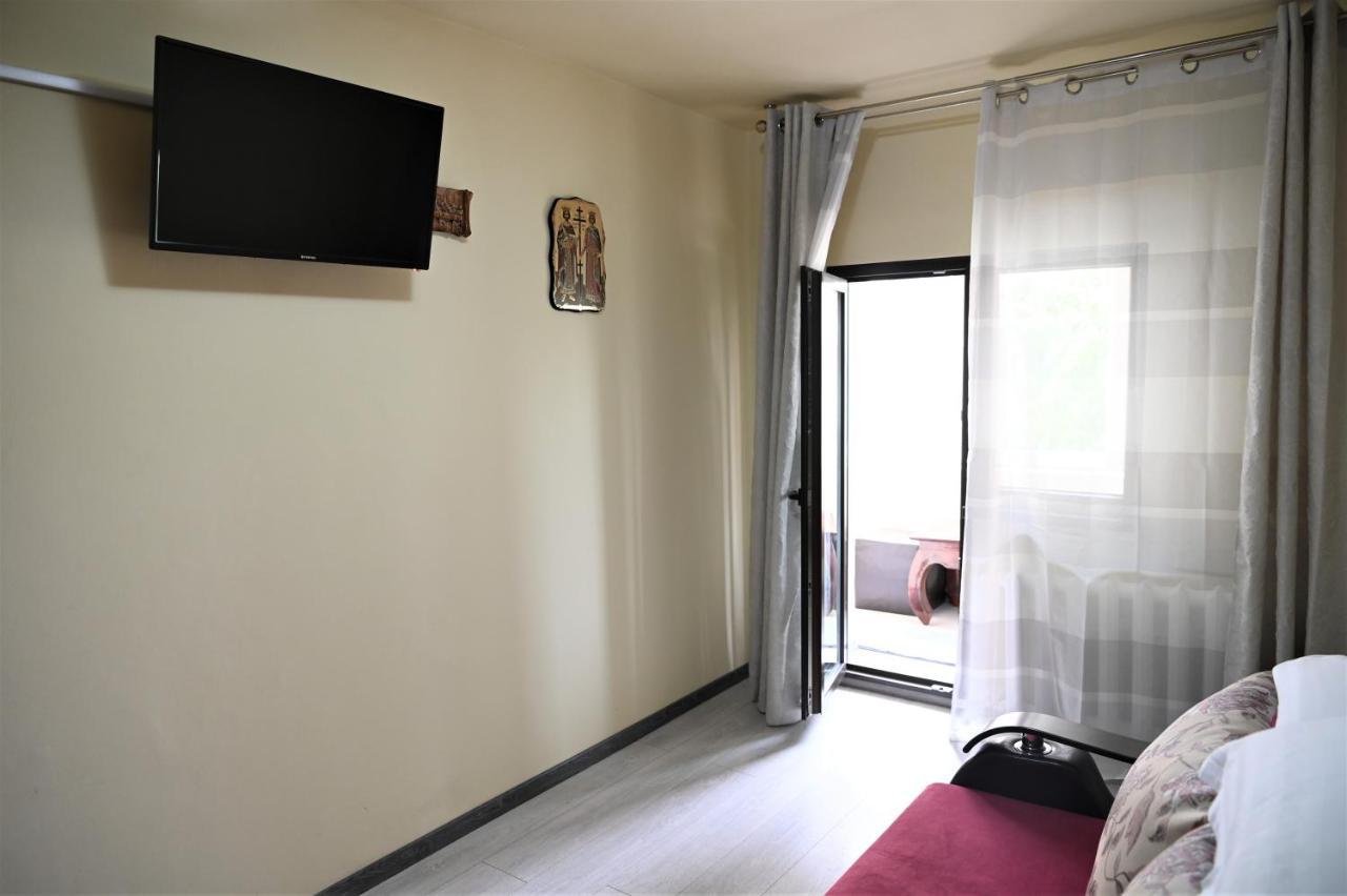 בראשוב Marin Hotel Apartment מראה חיצוני תמונה