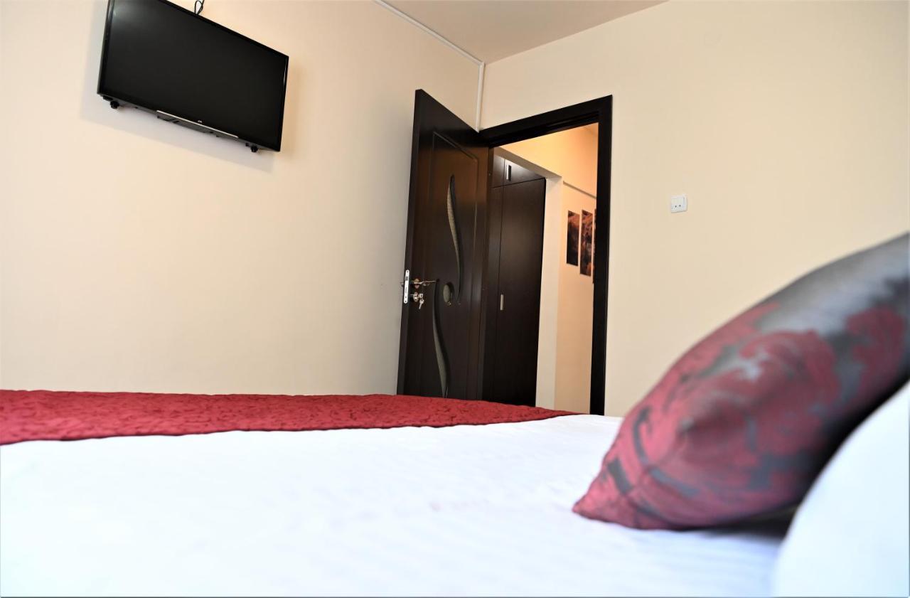 בראשוב Marin Hotel Apartment מראה חיצוני תמונה