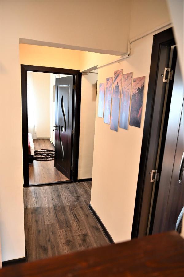 בראשוב Marin Hotel Apartment מראה חיצוני תמונה